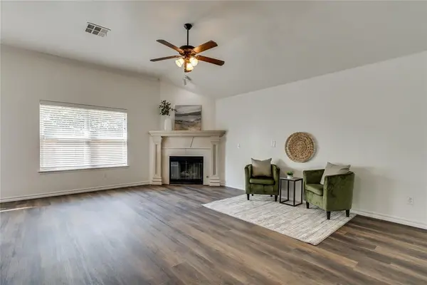 2176 Melody DR, Edmond, OK 73012