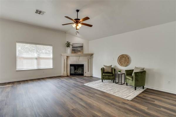 2176 Melody DR, Edmond, OK 73012