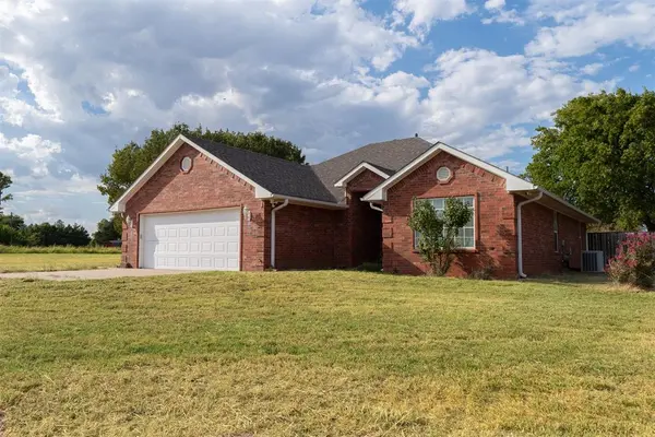 1005 Airport Industrial RD, Pauls Valley, OK 73075