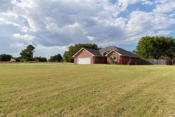 1005 Airport Industrial RD, Pauls Valley, OK 73075