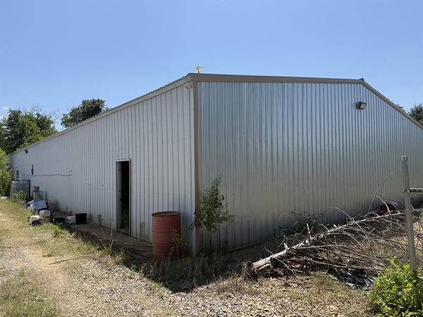 28516 N County Road 3170, Elmore City, OK 73433