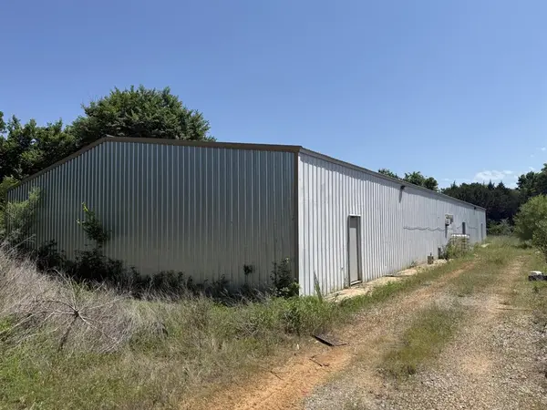 28516 N County Road 3170, Elmore City, OK 73433