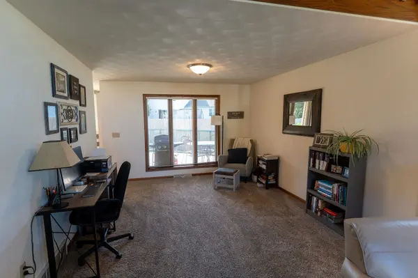 N9674 GOLDEN WAY, Appleton, WI 54915