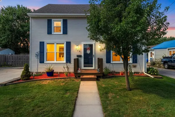 124 IRENE ST, Neenah, WI 54956