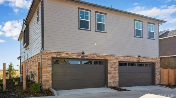 22382 E 7th PL, Aurora, CO 80018