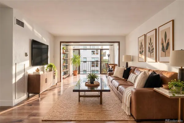2 Adams ST #908, Denver, CO 80206