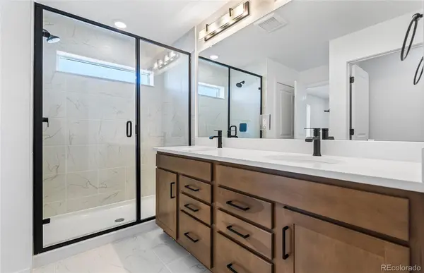 25061 E Evans DR, Aurora, CO 80018