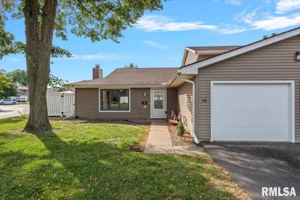 98 BROOKSIDE PL, Springfield, IL 62704