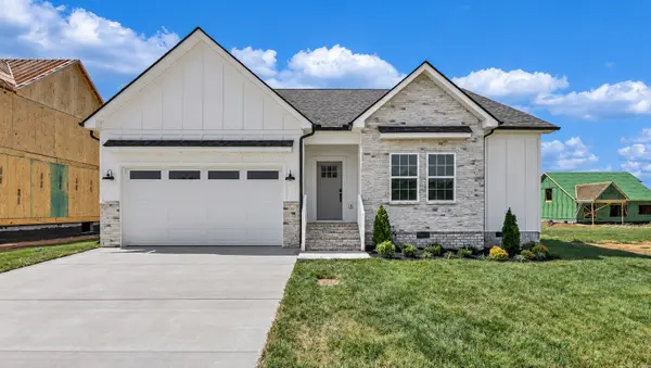 230 Harvest Moon Dr, Clarksville, TN 37043