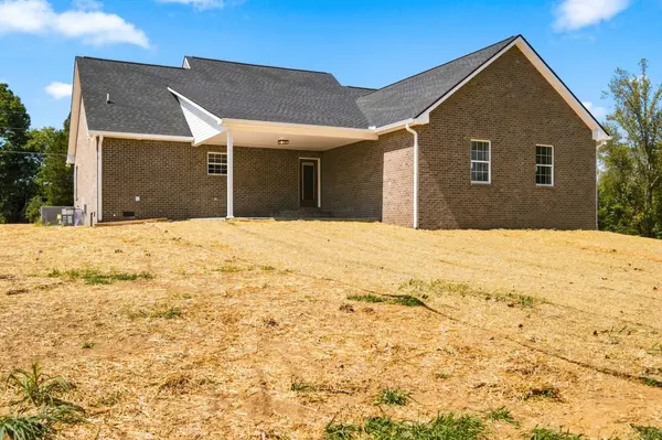 203 Marys Lane, Lafayette, TN 37083