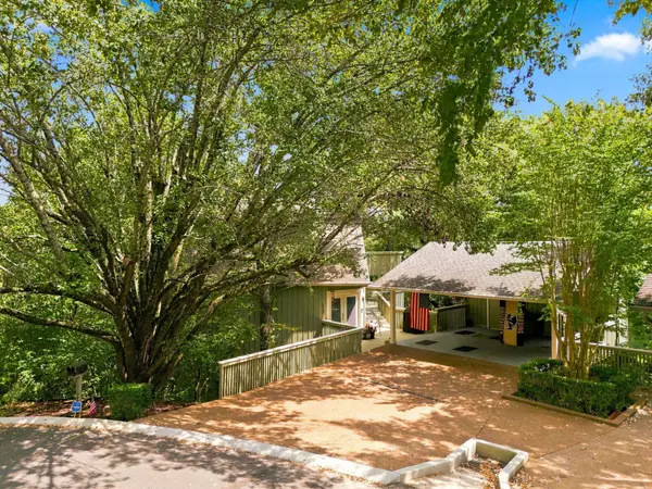 117 Harpeth Trace Ct, Nashville, TN 37221