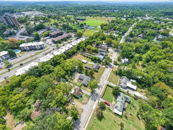 636 Delaware Ave, Madison, TN 37115
