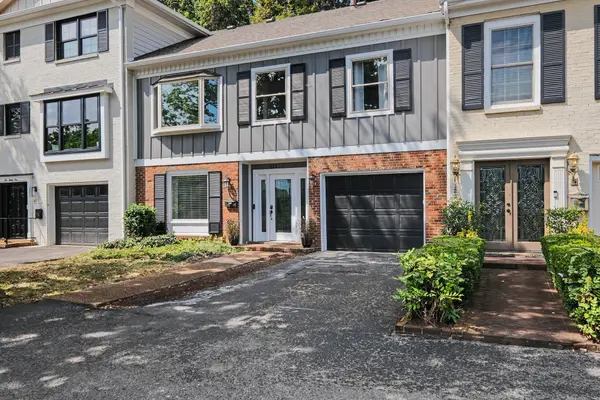 122 Jefferson Sq, Nashville, TN 37215