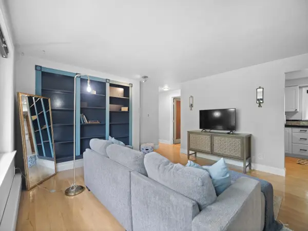 1109 S WALNUT St #Unit 3, Spokane, WA 99204
