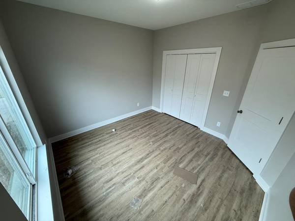 5085 N Toben Dr, Bel Aire, KS 67226
