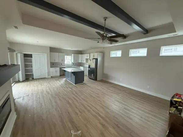 5079 N Toben Dr., Bel Aire, KS 67226