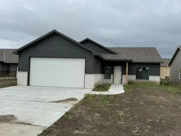 5091 N Toben Dr., Bel Aire, KS 67226