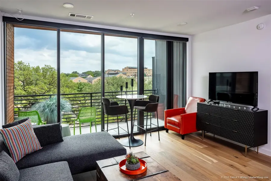 900 S 1st ST #416, Austin, TX 78704