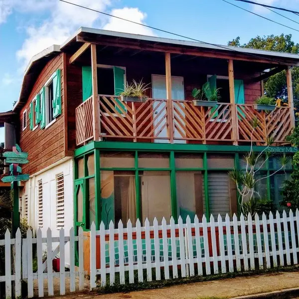 42 COMMUNITY CLARK, Culebra, PR 00775
