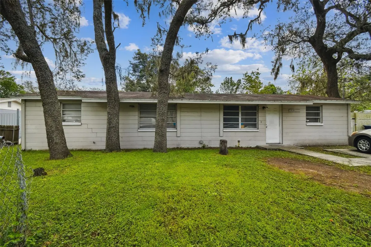 10101 N 11TH ST, Tampa, FL 33612