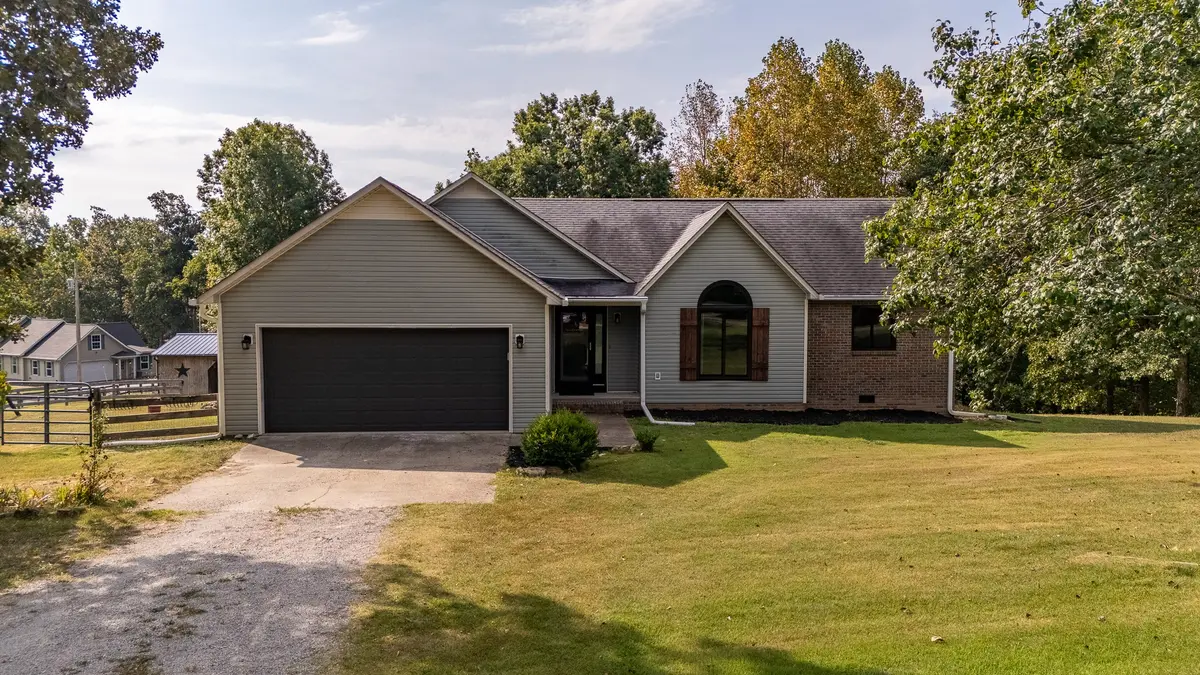 271 James Zimmerman Rd, Hampshire, TN 38461
