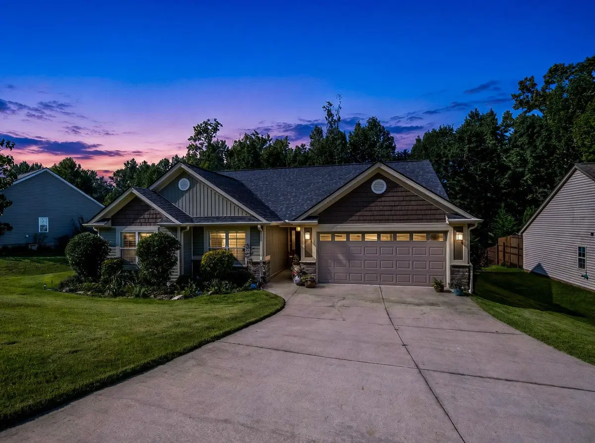 138 Brookwood Creek DR, Landrum, SC 29356