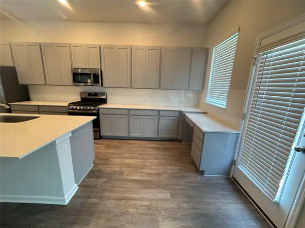 3000 Chisholm Trail RD #44, Round Rock, TX 78681