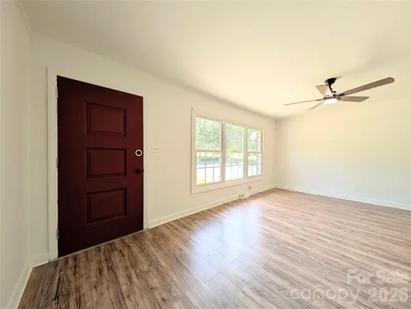 164 Blackmon CIR, Kershaw, SC 29067