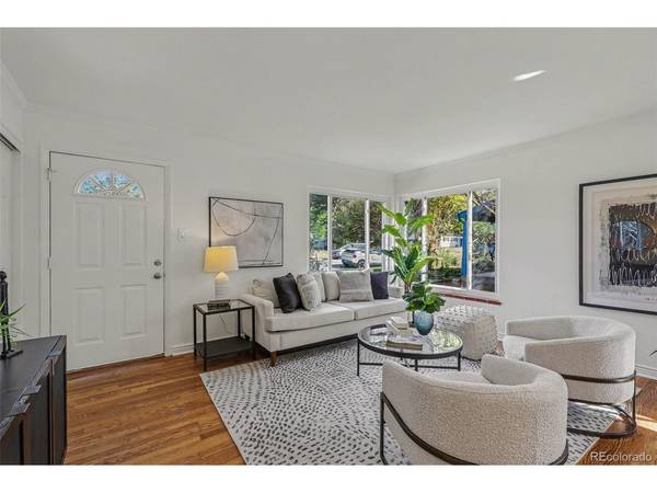 3201 S Grape, Denver, CO 80222