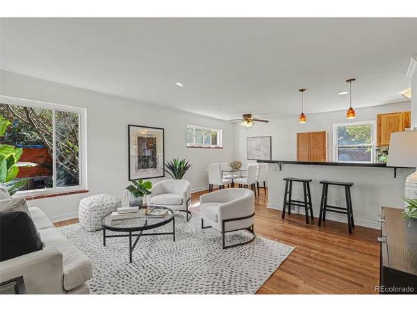 3201 S Grape, Denver, CO 80222