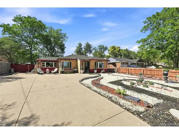 2065 Syracuse, Denver, CO 80207