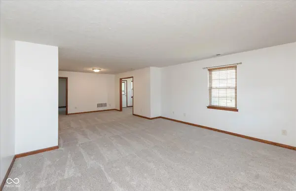 5612 Blairwood DR, Indianapolis, IN 46237