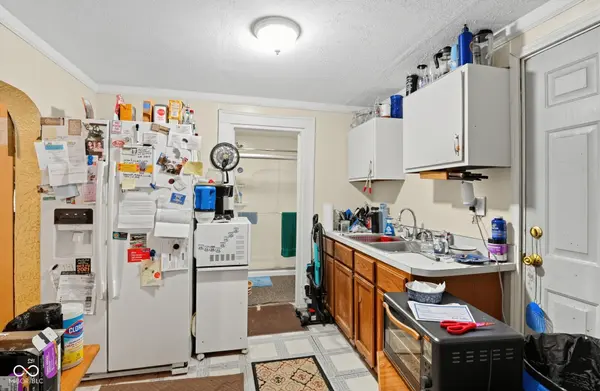 2229 Martha ST, Indianapolis, IN 46221