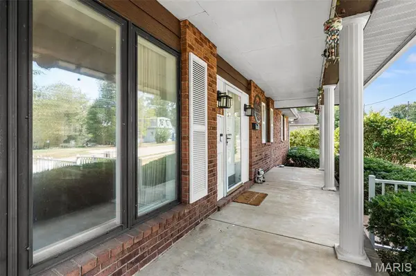 319 Jefferson ST, De Soto, MO 63020
