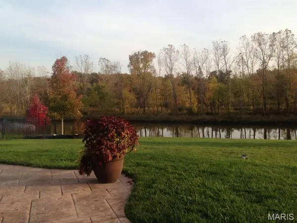 1128 Water View LN, O'fallon, MO 63366