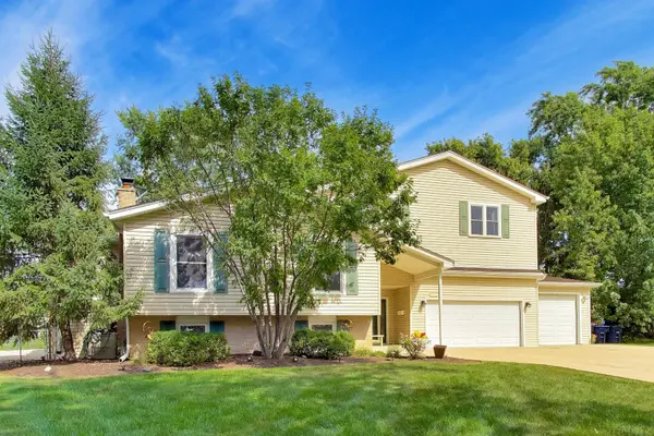 7309 Seminole CT, Darien, IL 60561