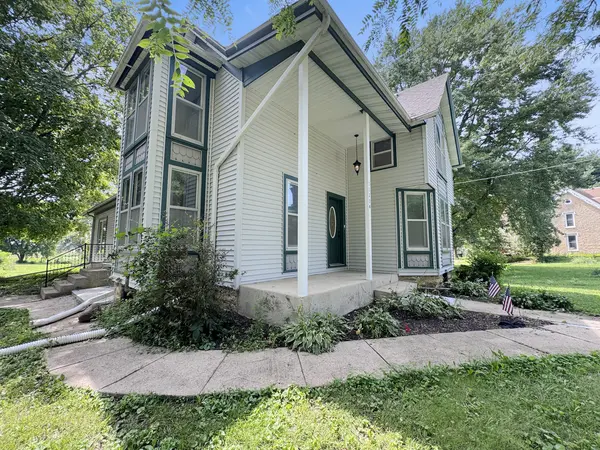 1123A Inlet RD, Amboy, IL 61310