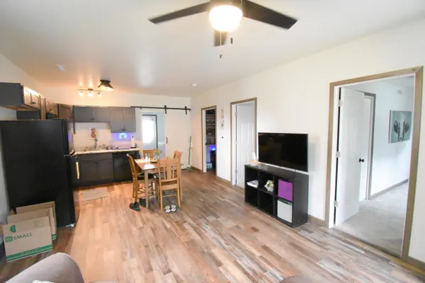 418 E Oak ST, Rensselaer, IN 47978