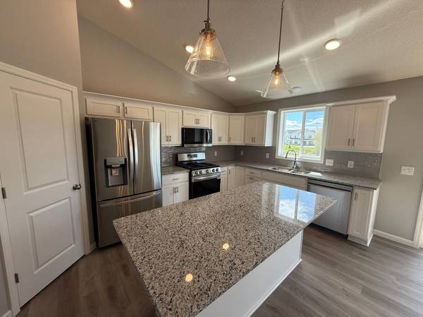 2771 Ivy AVE NE, Saint Michael, MN 55376