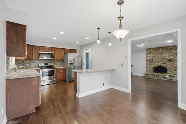8481 134th Street CT, Apple Valley, MN 55124