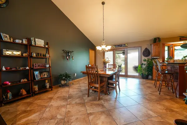 1810 N Cottonwood Dr, El Dorado, KS 67042