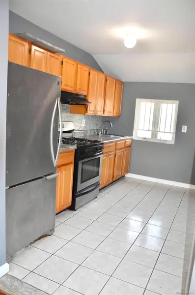 144-36 222nd ST #2, Springfield Gardens, NY 11413