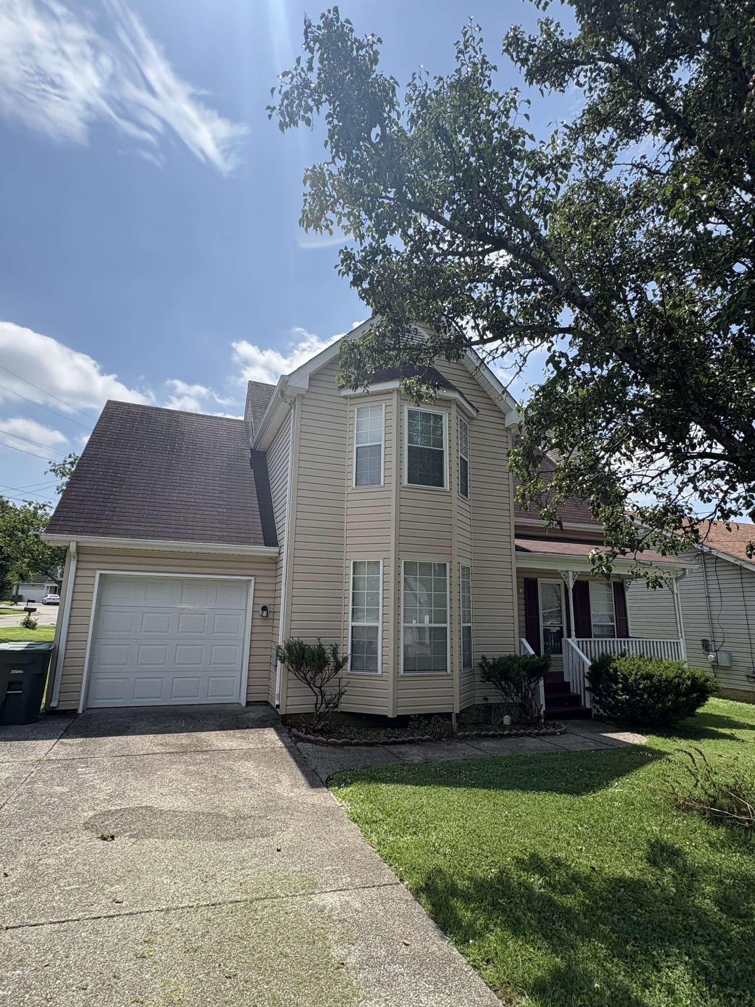 826 Neelys Chase Dr, Madison, TN 37115