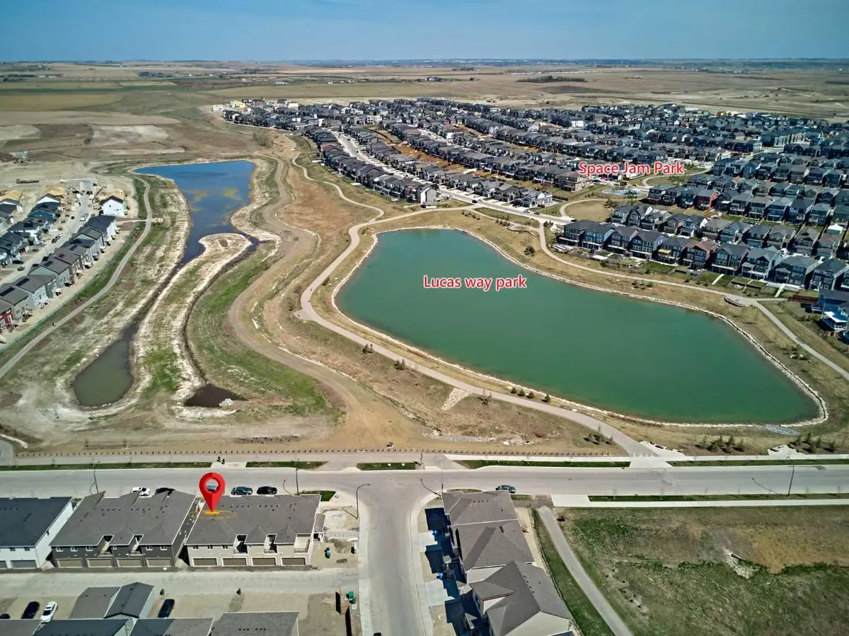 983 148 AVE NW, Calgary, AB T3P 2H2