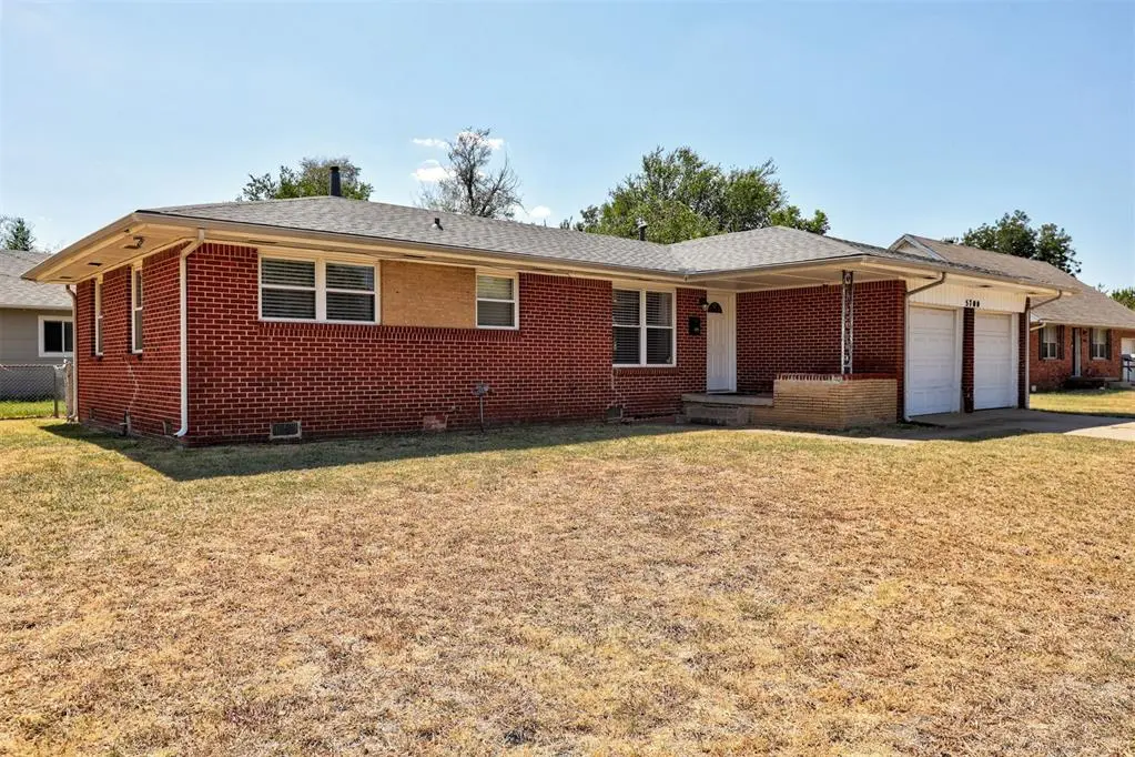 5700 NW 47th ST, Warr Acres, OK 73122