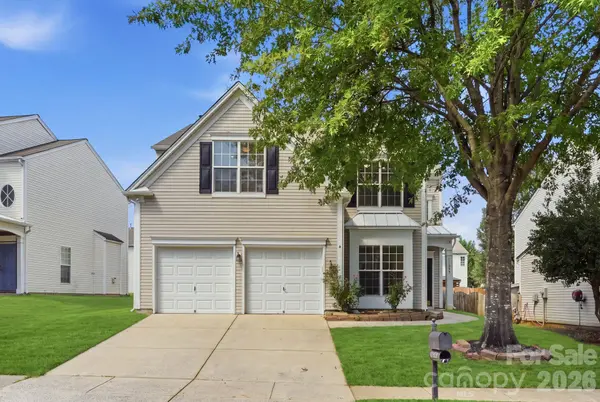 11239 Cypress View DR, Charlotte, NC 28262