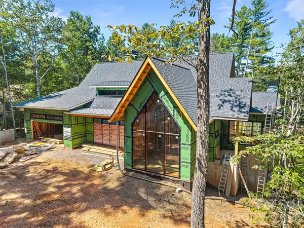 56 Hidden Hills WAY #27, Arden, NC 28704