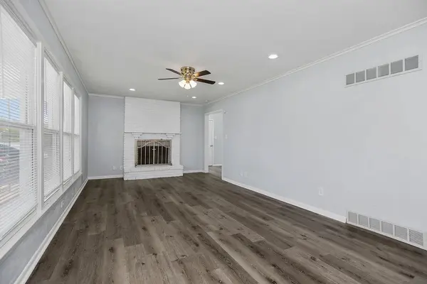 6211 E 99th ST, Kansas City, MO 64134