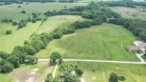 0000 S McClellen RD, Drexel, MO 64742