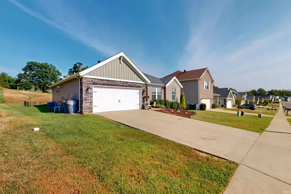 5328 Cameo DR, Evansville, IN 47711